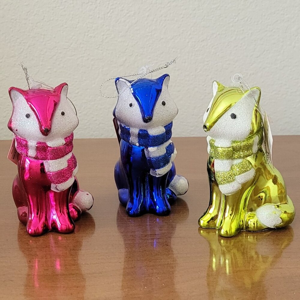 Holiday Time Set of 3 Fox with Glitter Scarf Shiny Christmas Ornaments NEW